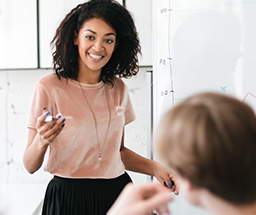 Block_256x215_presenting